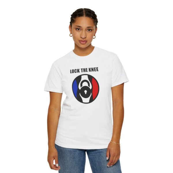 Lock The Knee T-shirt - Image 6